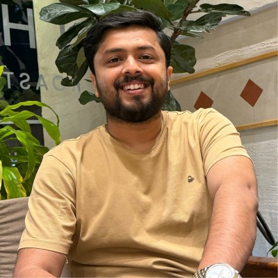 Akash Dave Founder Of Visual2Action